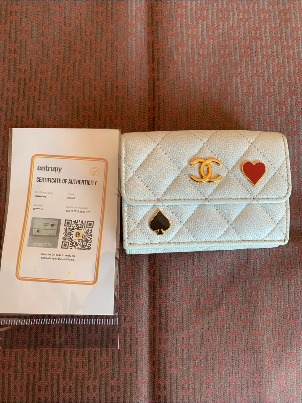 CHANEL Quilted White Card Wallet with Gold CC, Coco Casino Trifold